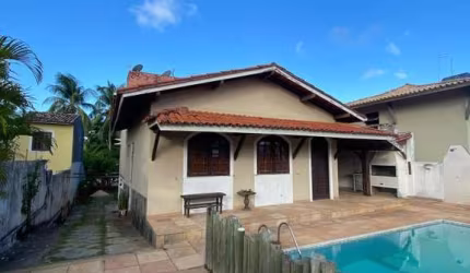 Casa para Venda em Lauro de Freitas, Vilas Do Atlântico, 3 dormitórios, 2 suítes, 3 banheiros, 2 vagas