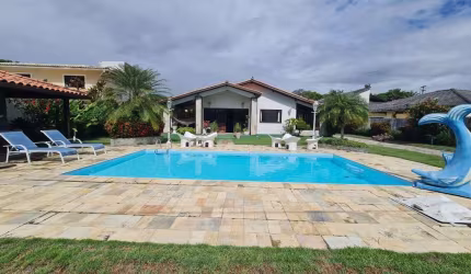 Casa em Condomínio para Venda em Lauro de Freitas, Recreio Ipitanga, 4 dormitórios, 2 suítes, 5 banheiros, 4 vagas