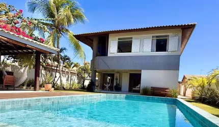 Casa para Venda em Lauro de Freitas, Vilas Do Atlântico, 4 dormitórios, 3 suítes, 5 banheiros, 4 vagas