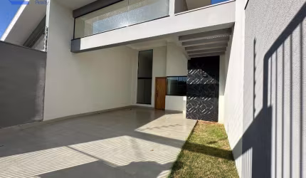 Casa à venda no Jardim Tóquio, Maringá.