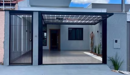 Casa à venda em Maringá, Parque das Laranjeiras, com 3 quartos, com 82 m²