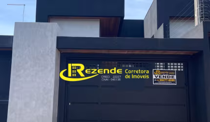 Vende-se belíssima geminada na zona sul de Londrina