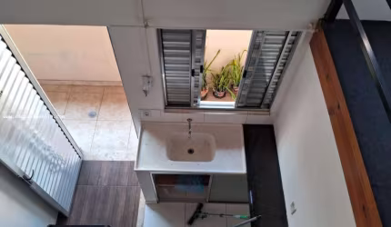 Kitnet para Locação em São Paulo, Vila Ipojuca, 1 dormitório, 1 banheiro