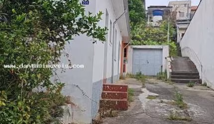 Casa para Venda em São Paulo, Vila Ipojuca, 3 dormitórios, 2 banheiros, 10 vagas