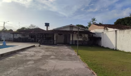 Casa à venda em Mosqueiro – próxima ao Murubira, com piscina, suíte e energia solar