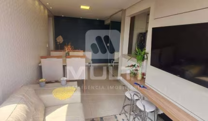 Apartamento com 2 quartos à venda no Aclimação, Uberlândia  por R$ 350.000
