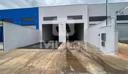 Barracão / Galpão / Depósito para alugar no Jardim Holanda, Uberlândia  por R$ 7.000