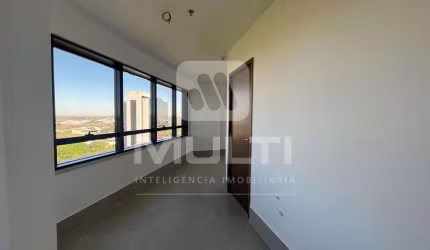 Sala comercial para alugar no Jardim Karaíba, Uberlândia  por R$ 4.800