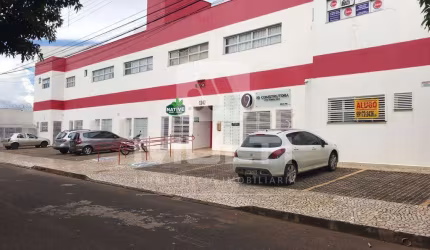 Sala comercial para alugar no Tibery, Uberlândia  por R$ 880