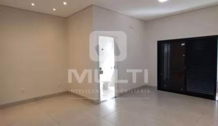 Casa com 3 quartos para alugar no Bosque dos Buritis, Uberlândia  por R$ 6.700
