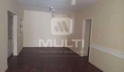 Casa comercial para alugar na Nossa Senhora Aparecida, Uberlândia  por R$ 5.000