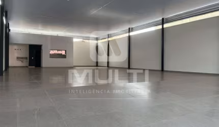 Sala comercial para alugar no Brasil, Uberlândia  por R$ 13.000