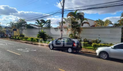 Terreno comercial para alugar no Jardim Karaíba, Uberlândia  por R$ 28.000