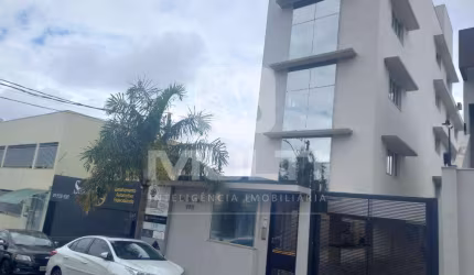 Sala comercial para alugar no Tibery, Uberlândia  por R$ 1.350
