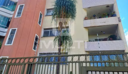 Apartamento com 3 quartos para alugar no Tabajaras, Uberlândia  por R$ 3.000