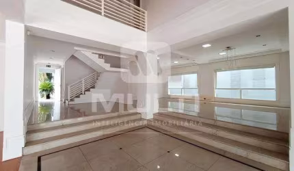 Casa com 3 quartos para alugar no Altamira, Uberlândia  por R$ 20.000