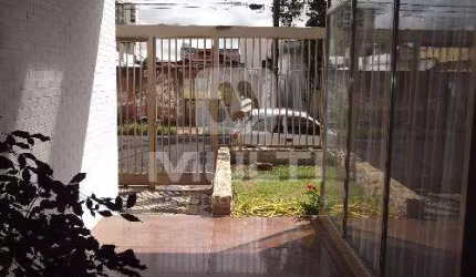 Casa com 4 quartos para alugar na Nossa Senhora Aparecida, Uberlândia  por R$ 10.000