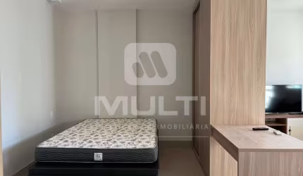 Apartamento com 1 quarto para alugar no Morada da Colina, Uberlândia  por R$ 1.800