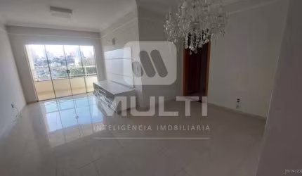 Apartamento com 4 quartos para alugar no Vigilato Pereira, Uberlândia  por R$ 4.500