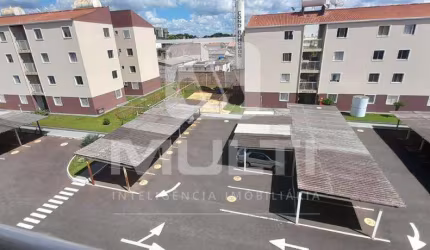 Apartamento com 3 quartos para alugar no Chácaras Tubalina, Uberlândia  por R$ 1.100