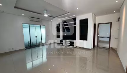 Casa em condomínio fechado com 3 quartos para alugar no Santa Mônica, Uberlândia  por R$ 7.500
