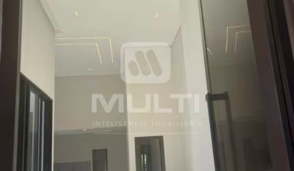 Casa em condomínio fechado com 3 quartos para alugar no Jardins Gênova, Uberlândia  por R$ 13.000