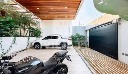 Casa comercial para alugar no Jardim Karaíba, Uberlândia  por R$ 20.000