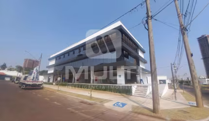 Sala comercial para alugar no Morada da Colina, Uberlândia  por R$ 6.500