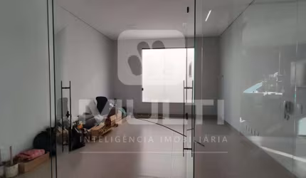 Sala comercial para alugar no Tubalina, Uberlândia  por R$ 2.200