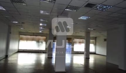 Apartamento com 1 quarto para alugar no Umuarama, Uberlândia  por R$ 68.000