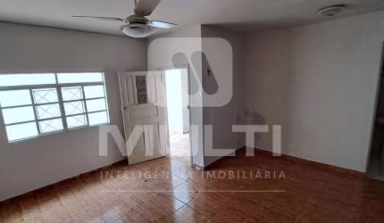 Casa comercial para alugar no Lidice, Uberlândia  por R$ 2.900