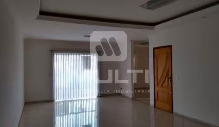 Apartamento com 3 quartos para alugar no Umuarama, Uberlândia  por R$ 4.000