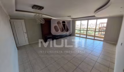 Apartamento com 4 quartos para alugar no Centro, Uberlândia  por R$ 4.500