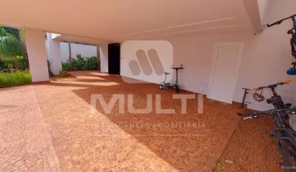 Casa em condomínio fechado com 4 quartos para alugar no Jardim Karaíba, Uberlândia  por R$ 25.000