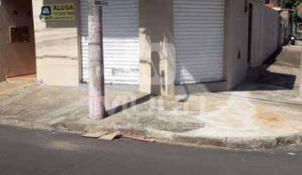 Sala comercial para alugar no Presidente Roosevelt, Uberlândia  por R$ 1.300