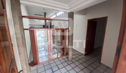 Casa comercial para alugar na Nossa Senhora Aparecida, Uberlândia  por R$ 5.500