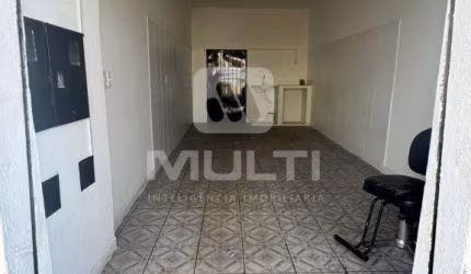 Ponto comercial para alugar no Tocantins, Uberlândia  por R$ 900