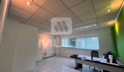 Ponto comercial para alugar no Centro, Uberlândia  por R$ 1.200