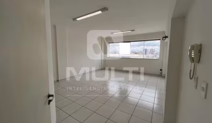 Ponto comercial para alugar no Centro, Uberlândia  por R$ 1.200