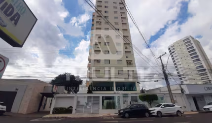 Apartamento com 2 quartos para alugar no Centro, Uberlândia  por R$ 2.250