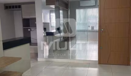 Apartamento com 3 quartos para alugar no Presidente Roosevelt, Uberlândia  por R$ 3.300