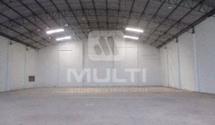 Barracão / Galpão / Depósito para alugar no Tibery, Uberlândia  por R$ 19.000