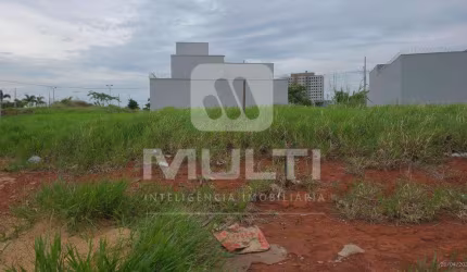 Terreno comercial à venda no Grand Ville, Uberlândia  por R$ 400.000