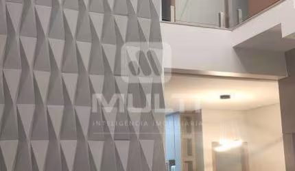 Casa em condomínio fechado com 4 quartos à venda no Grand Ville, Uberlândia  por R$ 1.600.000