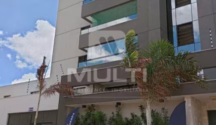 Apartamento com 3 quartos à venda no Santa Mônica, Uberlândia  por R$ 930.000