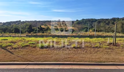 Terreno em condomínio fechado à venda no Terras Alpha Uberlândia, Uberlândia  por R$ 300.000