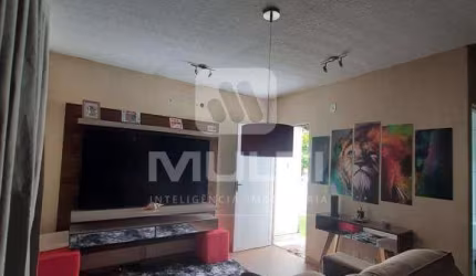 Casa em condomínio fechado com 2 quartos à venda na Terra Nova Uberlândia 1, Uberlândia  por R$ 410.000