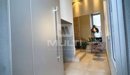 Casa em condomínio fechado com 3 quartos à venda no Gávea, Uberlândia  por R$ 3.500.000