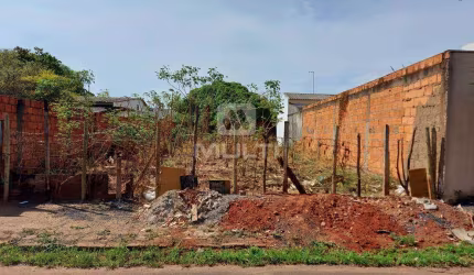 Terreno comercial à venda no Shopping Park, Uberlândia  por R$ 160.000