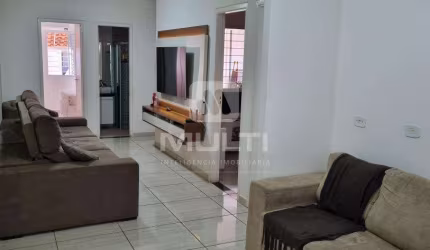 Casa em condomínio fechado com 3 quartos à venda na Terra Nova Uberlândia 2, Uberlândia  por R$ 425.000